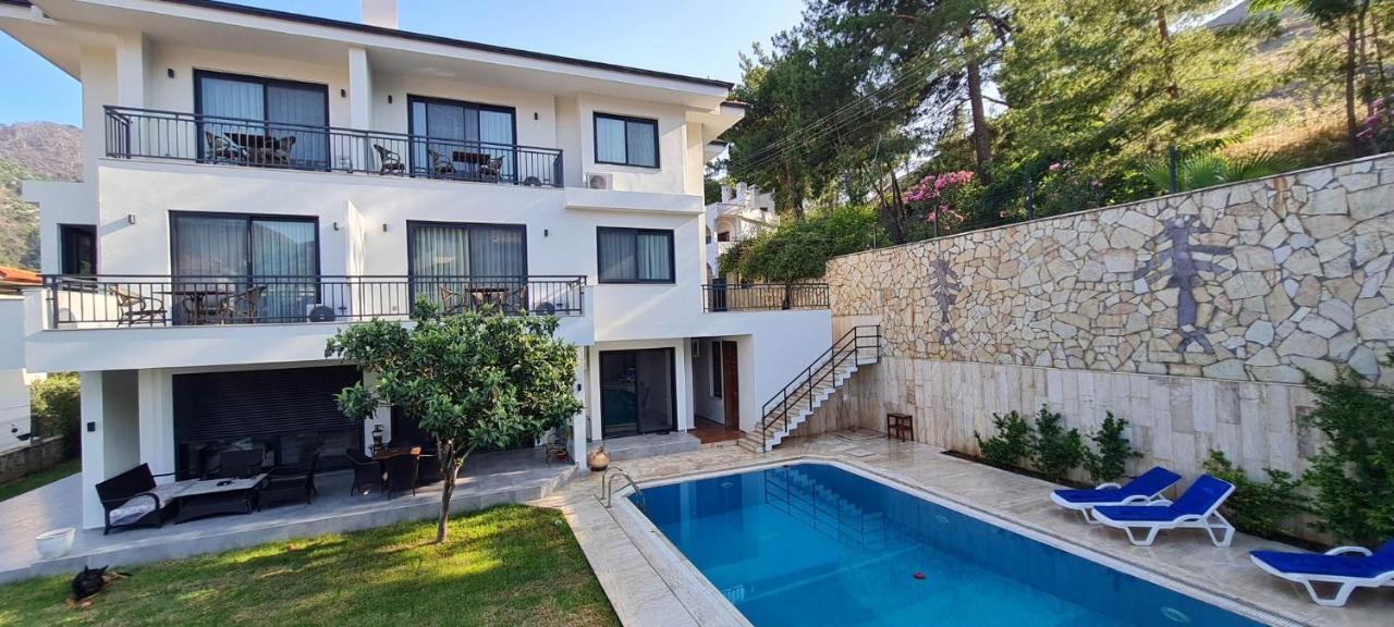White Icmeler Appartement